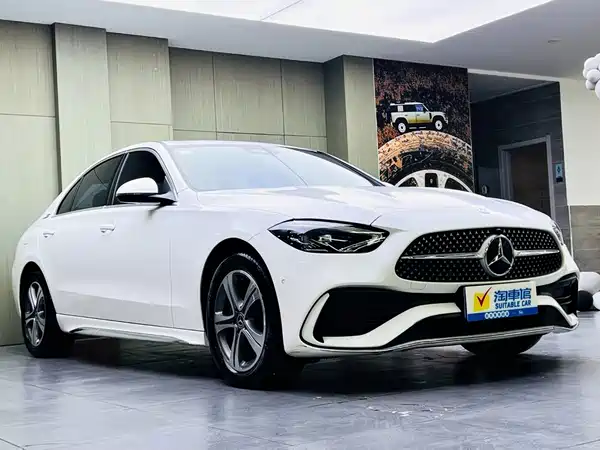 Mercedes-Benz C-Class 2022