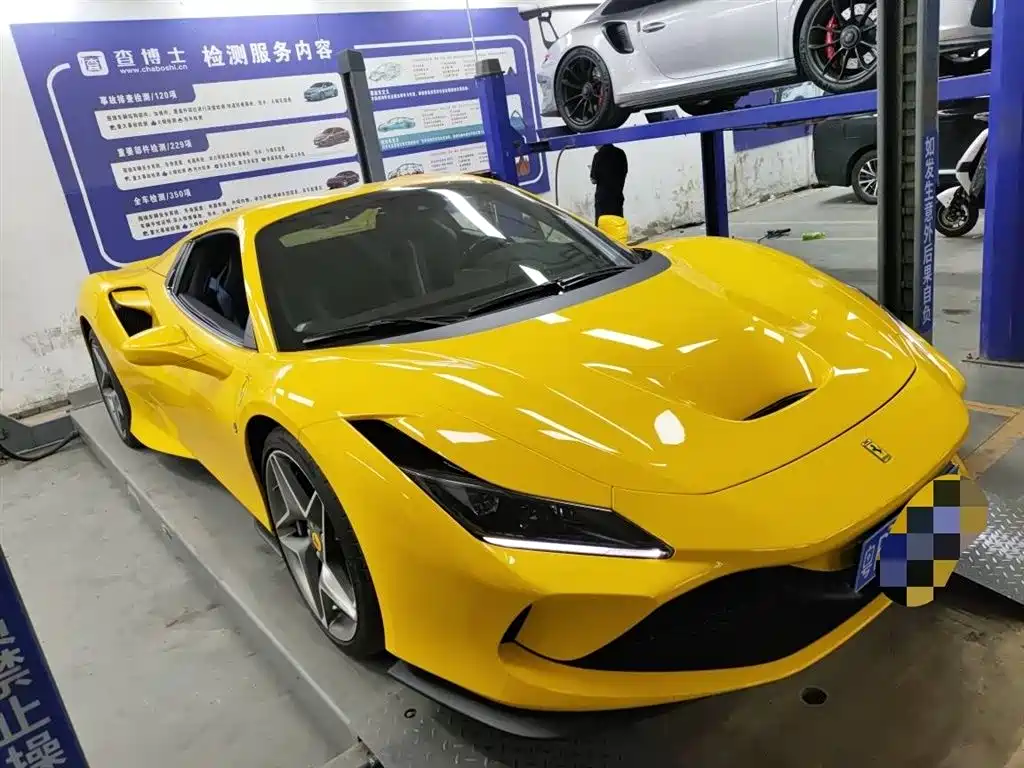 Ferrari F8 2021 — фото 2