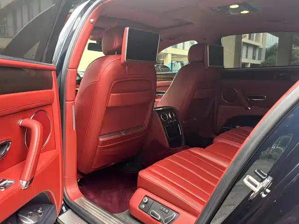Bentley Flying Spur 2016