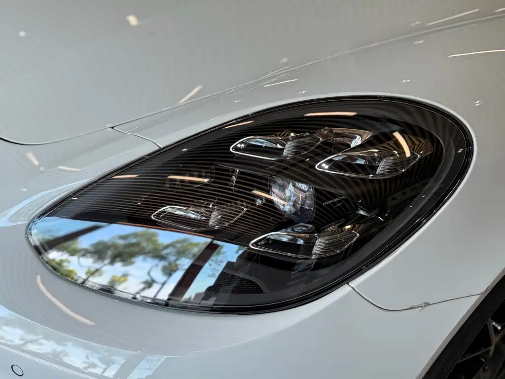 Porsche Panamera 2021 — фото 7