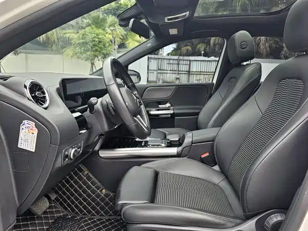 Mercedes-Benz B-Class 2021