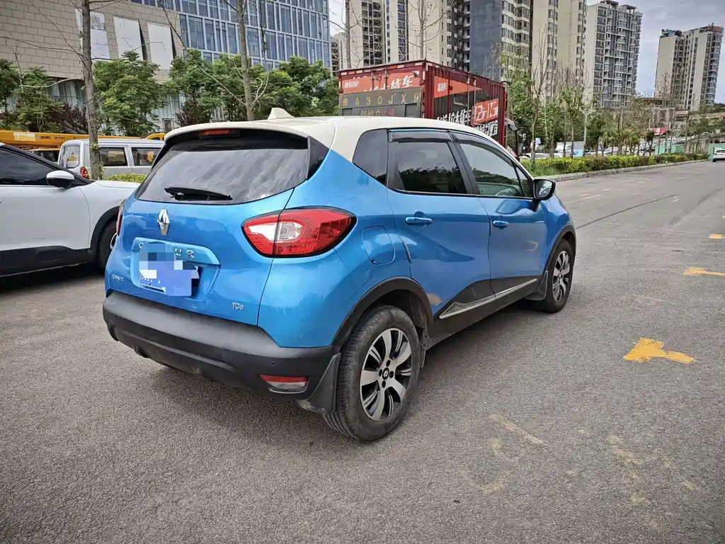 Renault Captur 2016 — фото 9