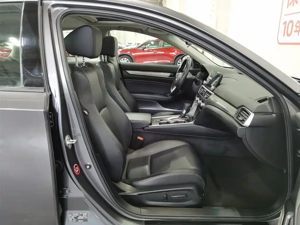 Honda Accord 2021 — фото 23