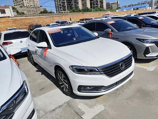 Volkswagen Lavida 2022