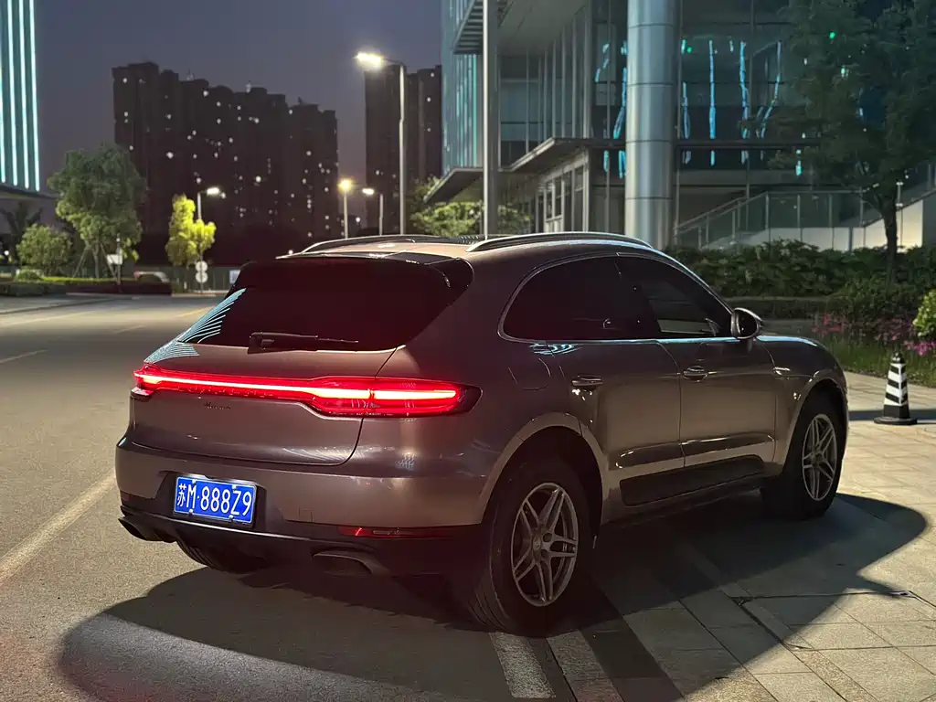 Porsche Macan 2018 — фото 6