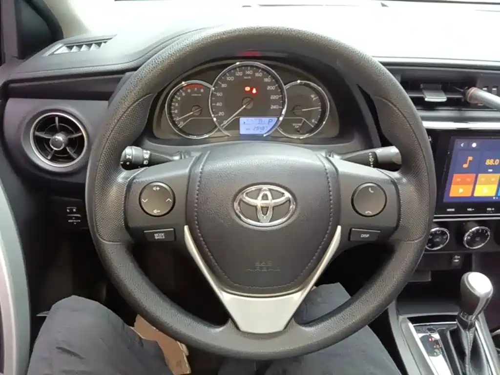Toyota Levin 2017 — фото 11