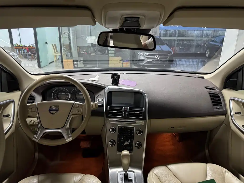 Volvo XC60 2012