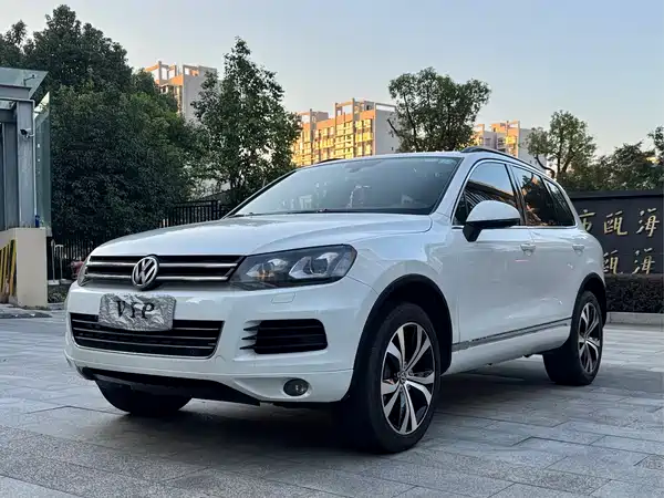 Volkswagen Touareg 2013