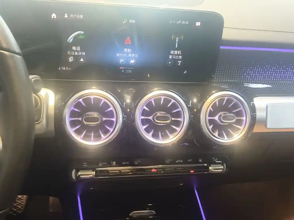 Mercedes-Benz EQB 2023 — фото 13
