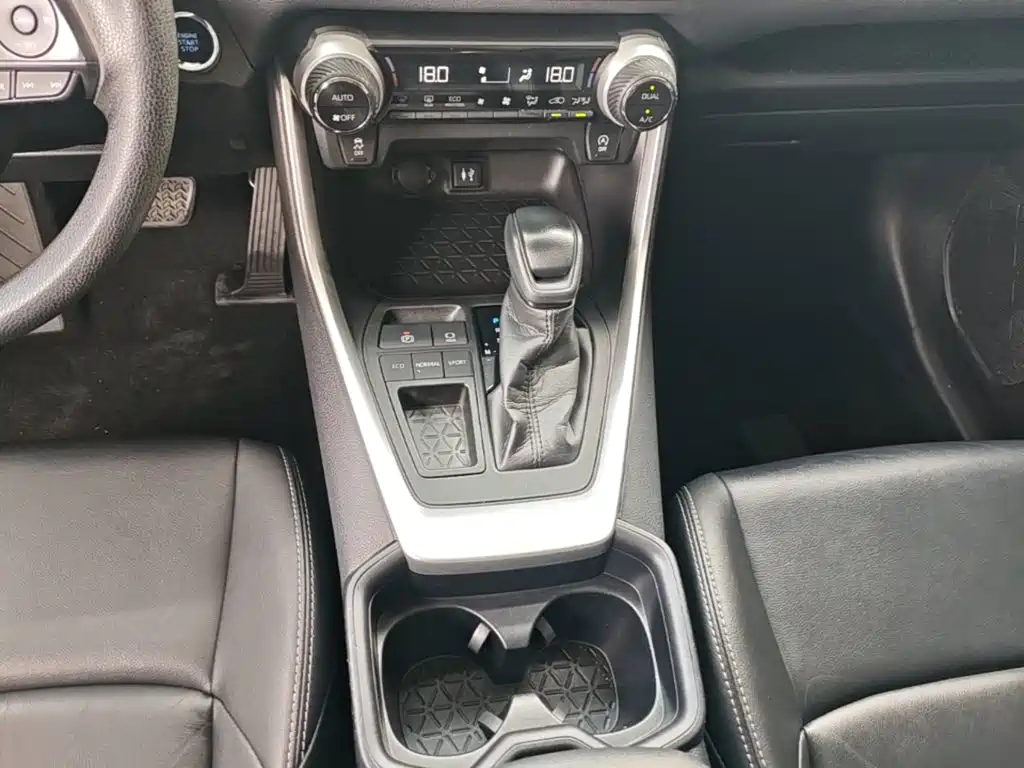 Toyota Wildlander 2020 — фото 14
