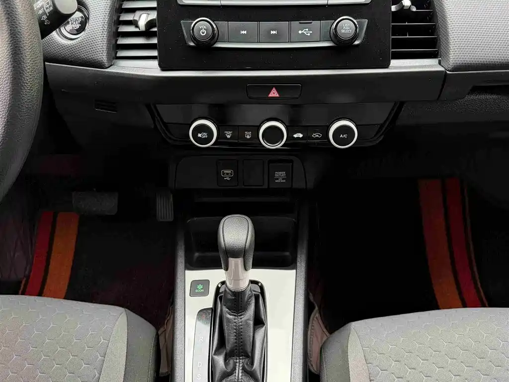 Honda Fit 2023 — фото 11