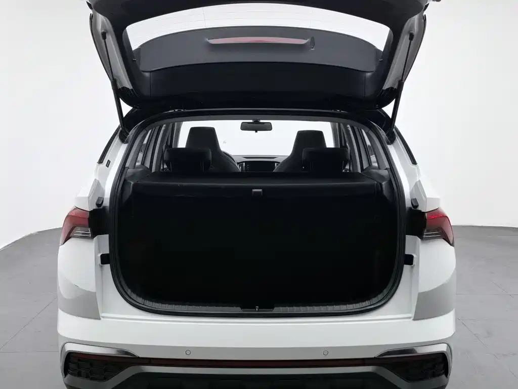 Skoda Kamiq 2023 — фото 16