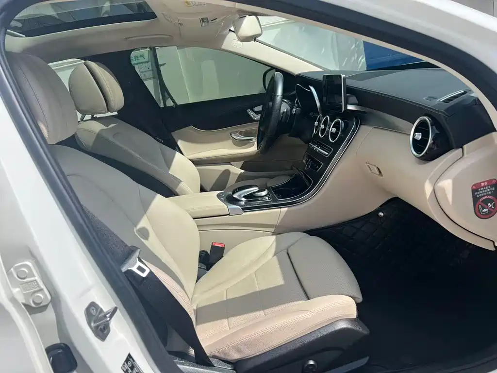 Mercedes-Benz C-Class 2017