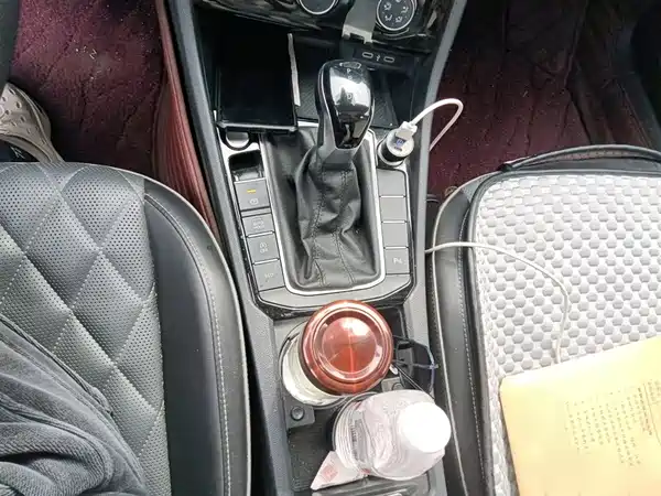 Volkswagen Sagitar 2023