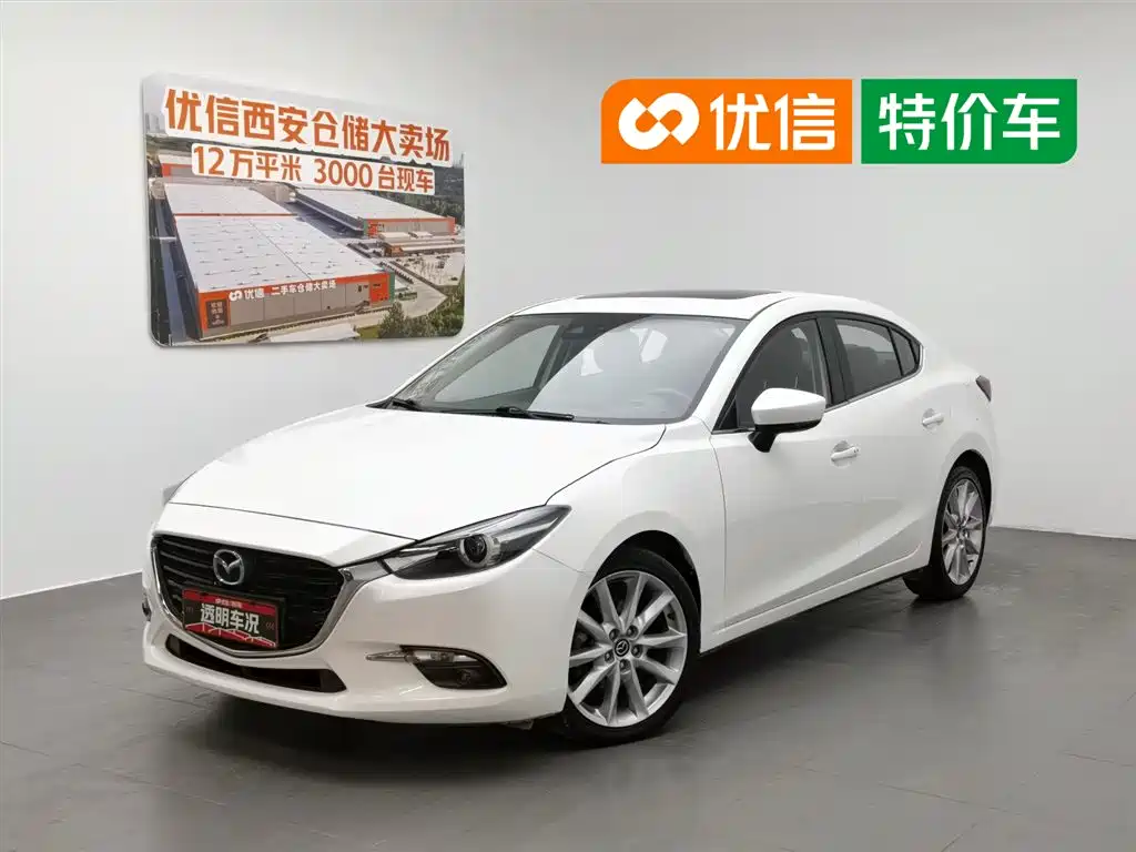 Mazda 3 Axela 2017 — фото 1