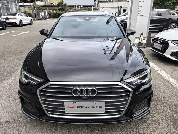 Audi A6L 2022
