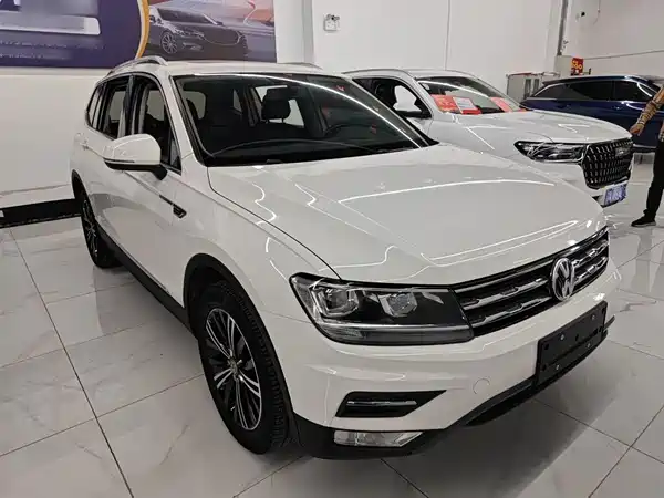 Volkswagen Tiguan L 2019