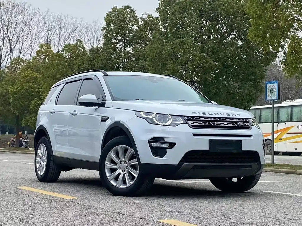 Land Rover Discovery Sport 2018 — фото 3