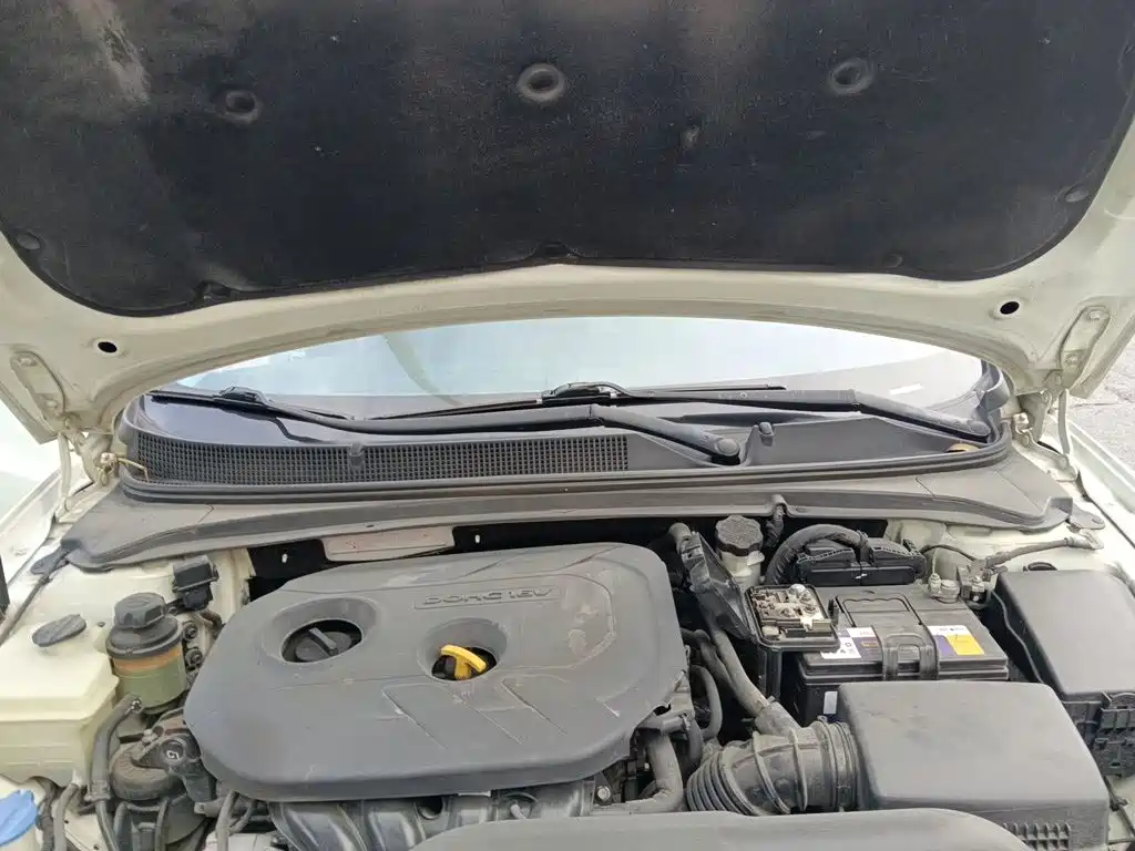 Hyundai Mistra 2015 — фото 11
