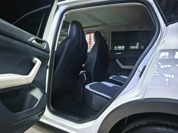 Volkswagen Tharu 2025