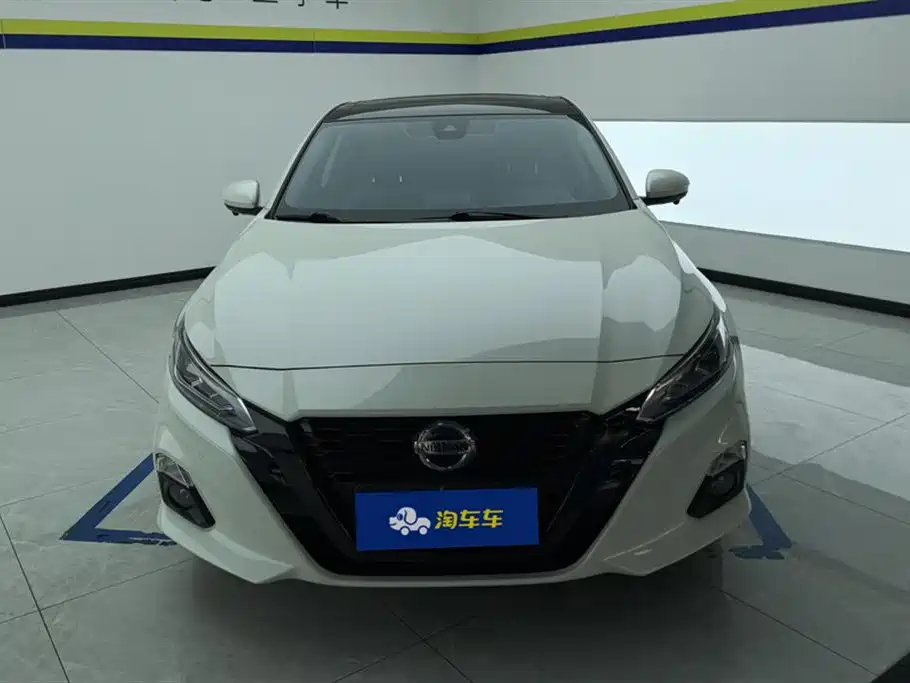 Nissan Teana 2020