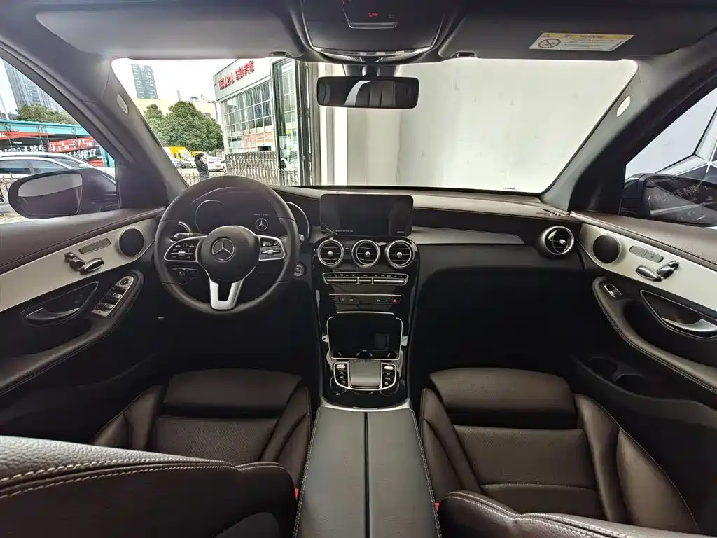 Mercedes-Benz GLC 2022 — фото 14