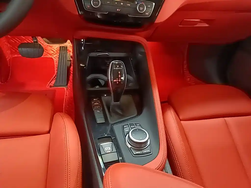BMW X2 2021 — фото 14