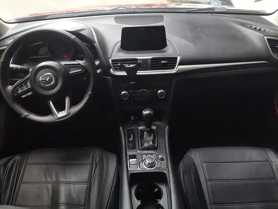 Mazda 3 Angkesela 2019 — фото 12