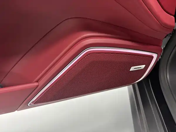 Porsche Panamera 2023