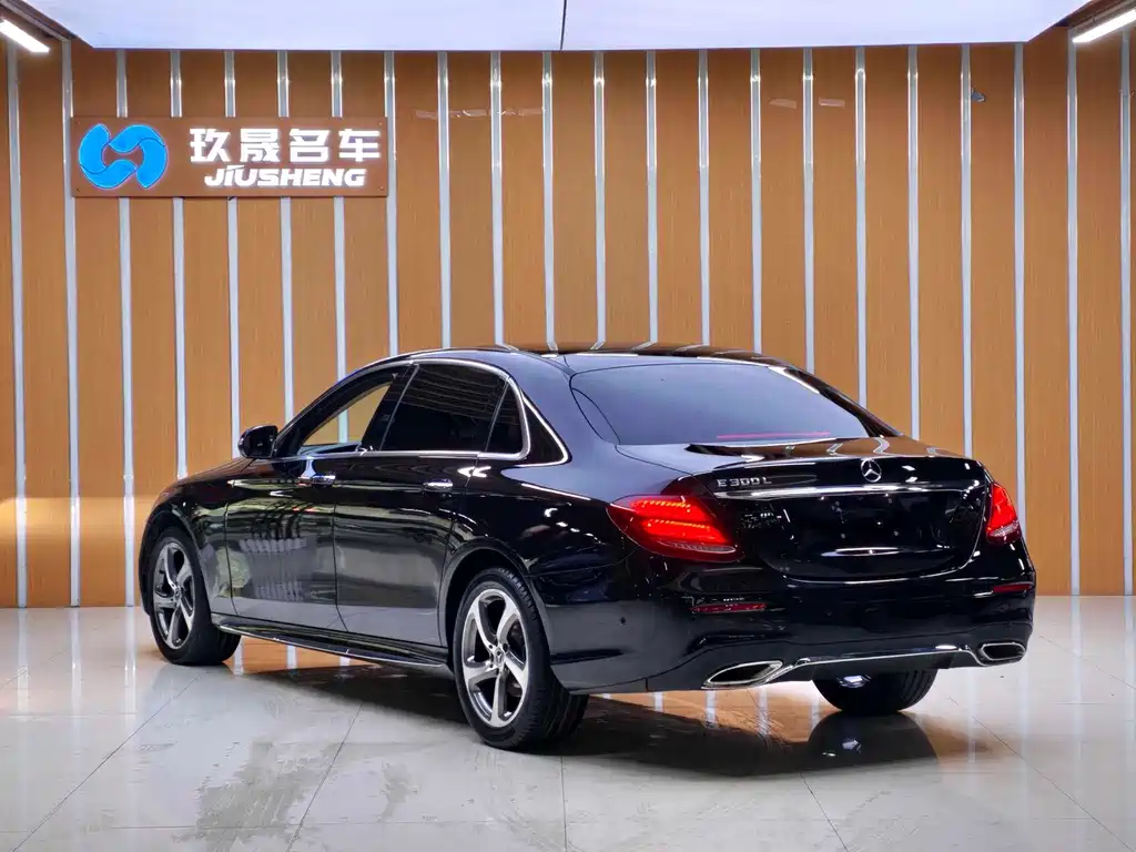 Mercedes-Benz E-Class 2018