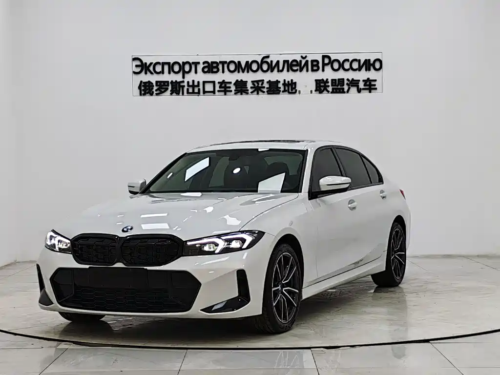BMW 3 Series 2023 — фото 1