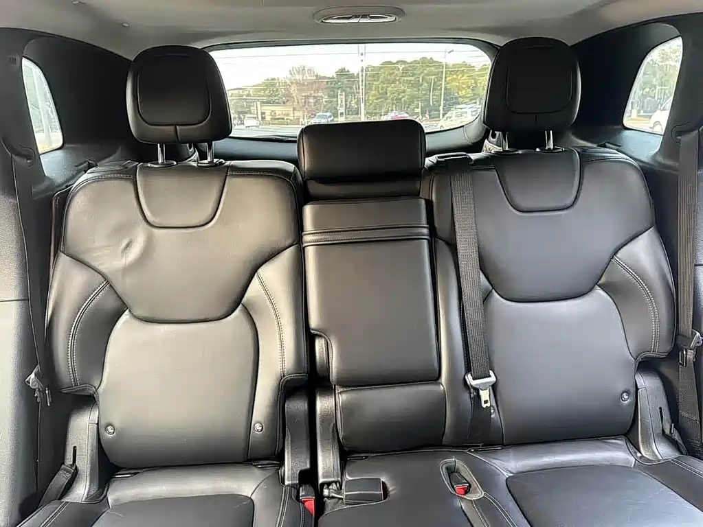 Jeep Cherokee 2015 — фото 14