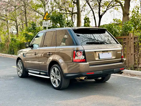 Land Rover Range Rover Sport 2012
