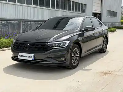 Volkswagen Sagitar 2020