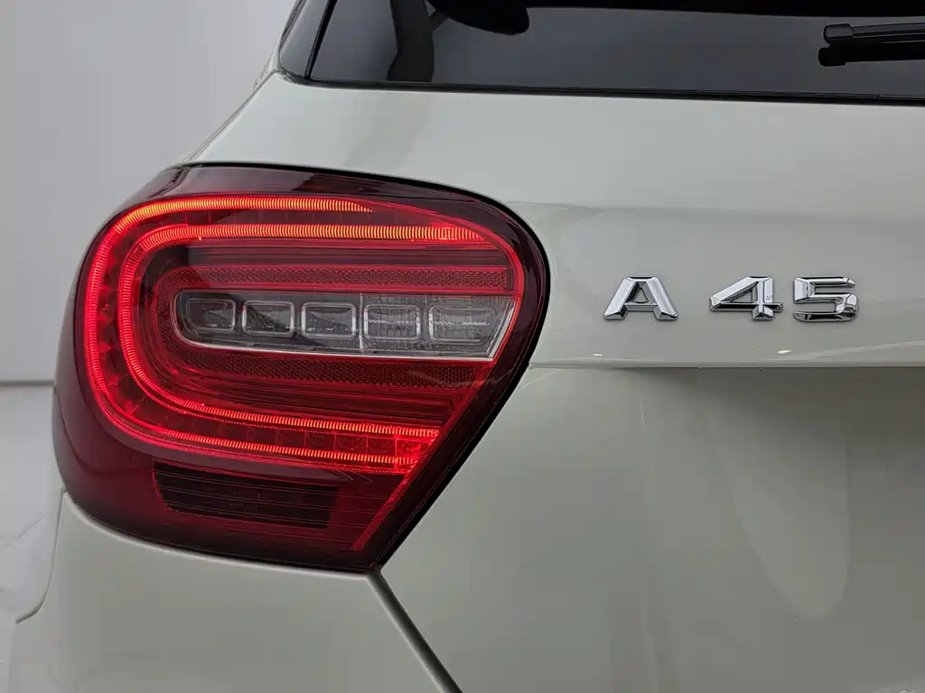 Mercedes-Benz A-Class AMG 2015 — фото 8