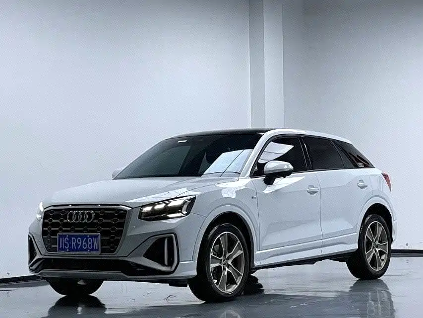 Audi Q2L 2022