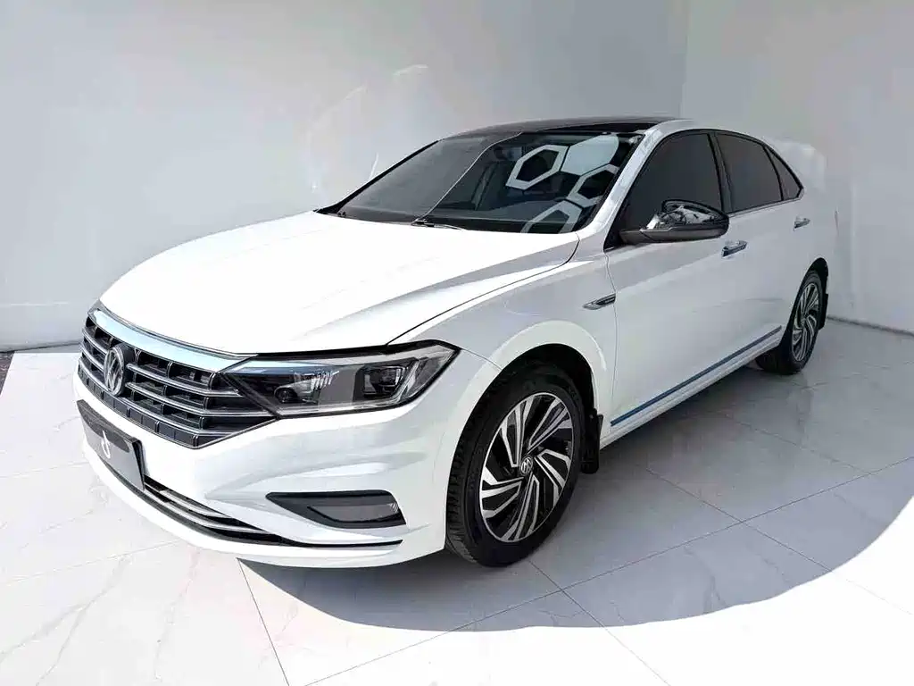 Volkswagen Sagitar 2022