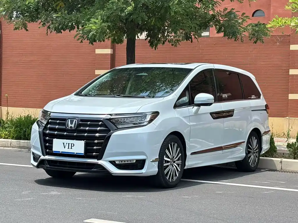 Honda Elysion 2025