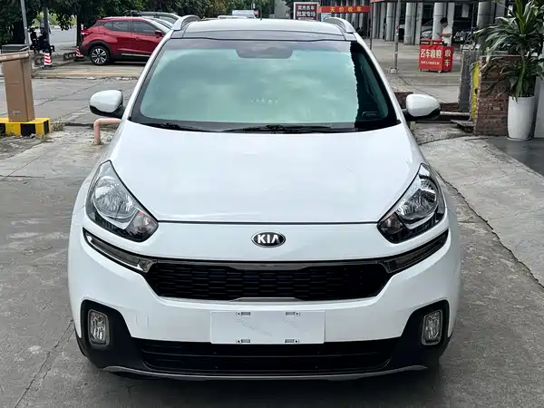 Kia KX3 2015