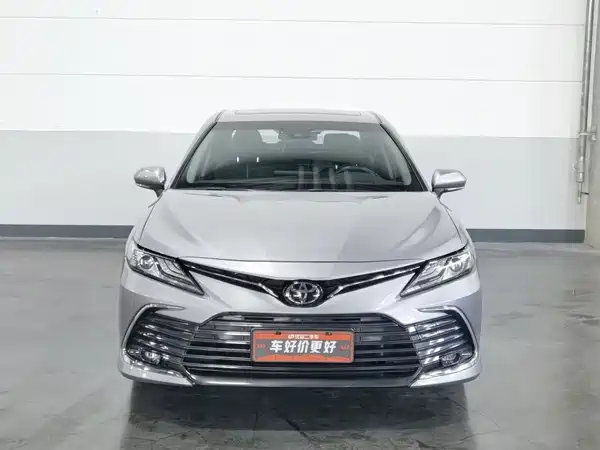 Toyota Camry 2023