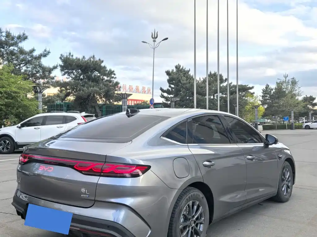 BYD Qin L 2025 — фото 9