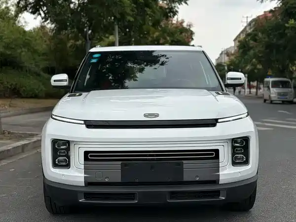 Geely ICON 2020