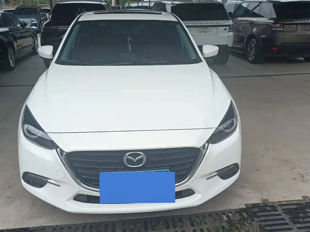 Mazda 3 Axela 2019 — фото 2