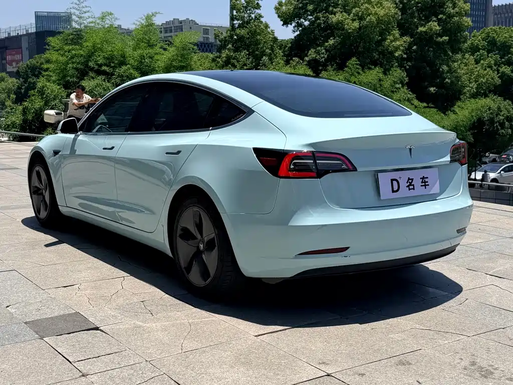 Tesla Model 3 2019 — фото 12