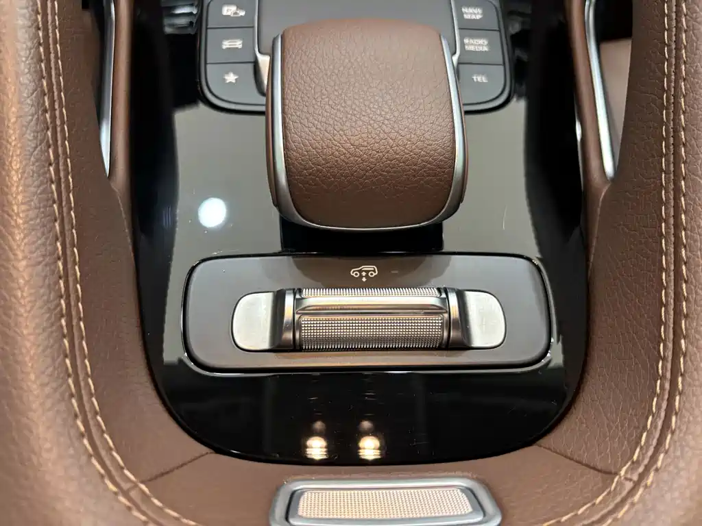 Mercedes-Benz GLE 2025 — фото 19