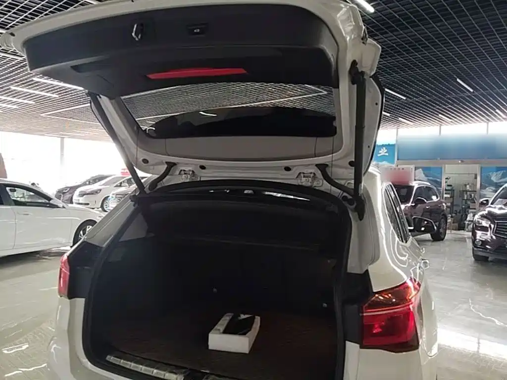 BMW X1 2017 — фото 19