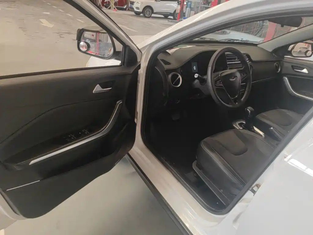 Chery Tiggo 3x 2020 — фото 16