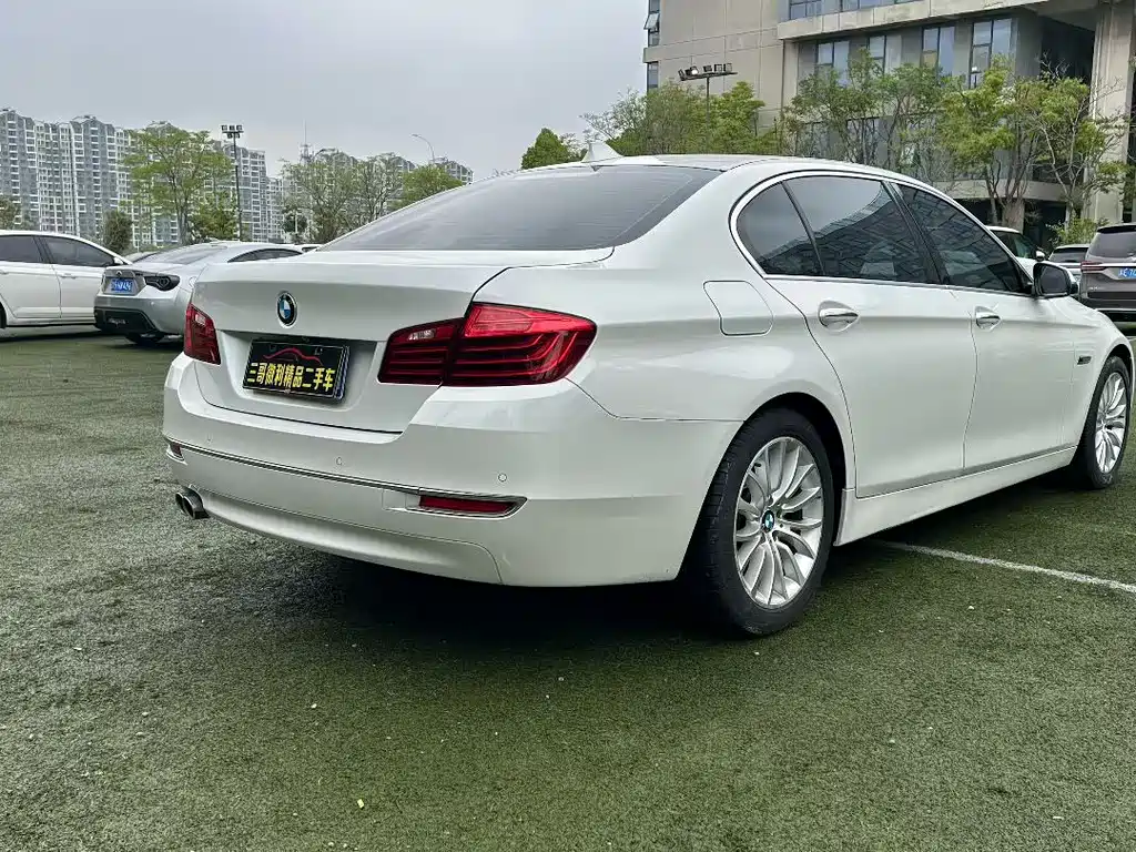 BMW 5 Series 2017