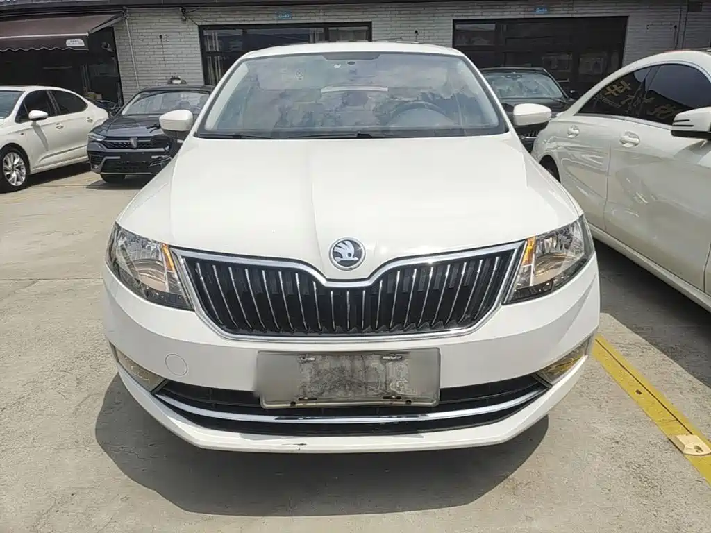 Skoda Rapid 2018 — фото 3