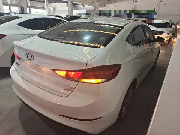 Hyundai Celesta 2017
